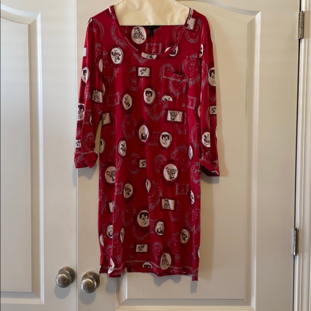 Night gown